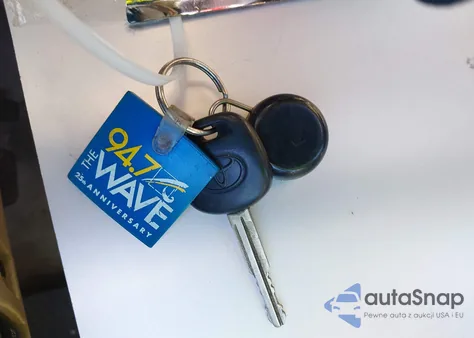 2005 Toyota Sienna Le из США, поврежденный, VIN 5TDZA23C35S317314